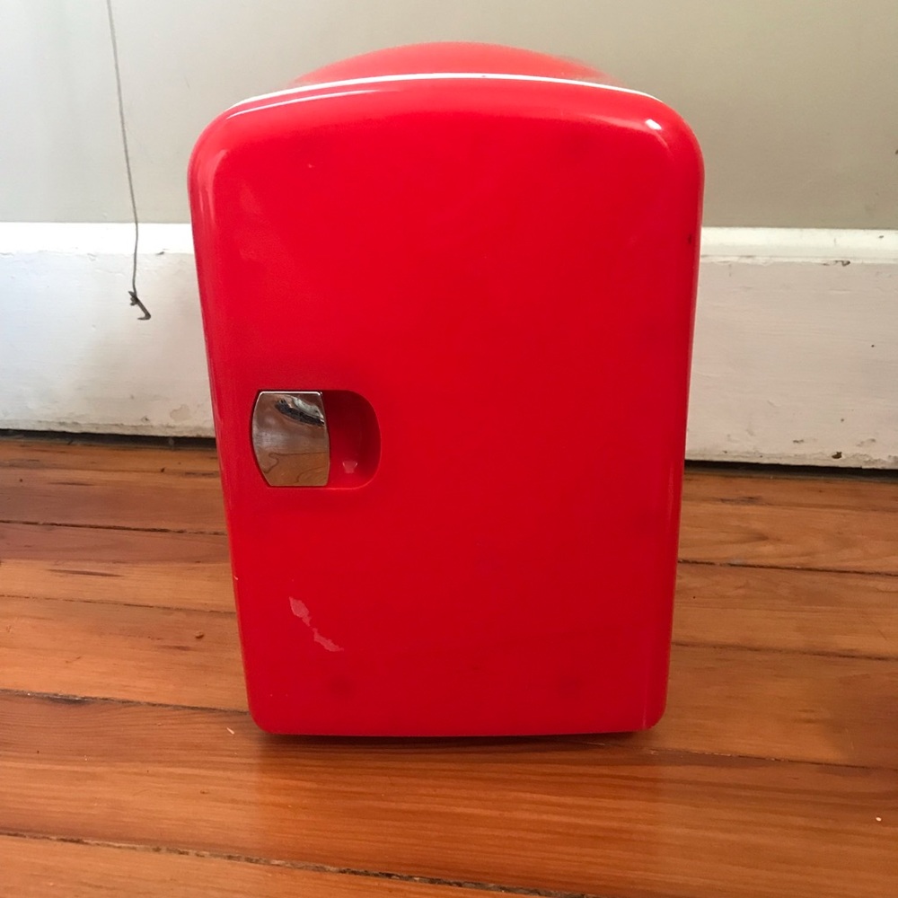 SKIN CARE FRIDGE!!!!!!